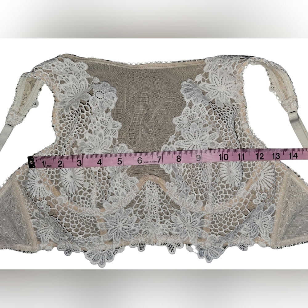 Victorias Secret Dream Angels Lace Mesh Long Line Bra Neutral Floral Boho Sz 32D - Picture 10 of 16